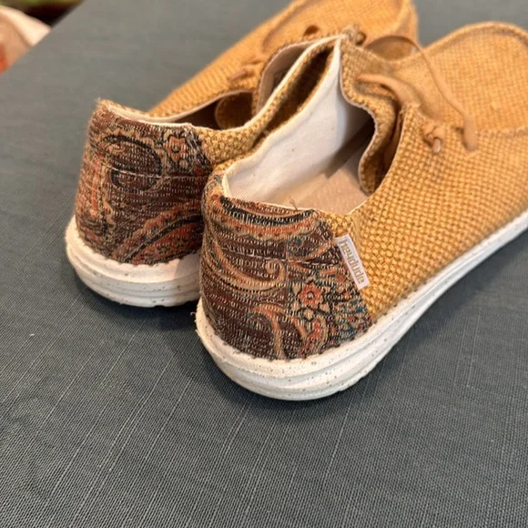 Women’s Hey Dude Shoes - Picture 2 of 4